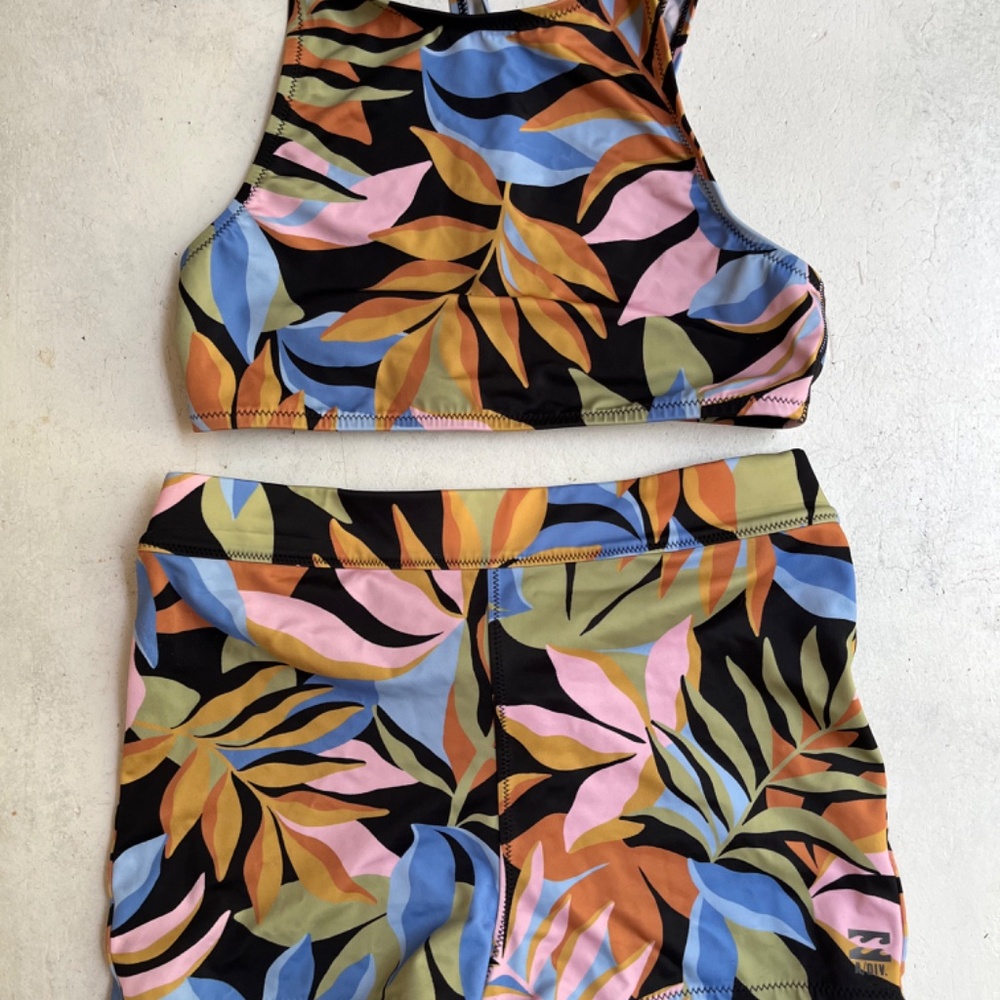 Billabong A/Div Bikini Set In Size M - image 4